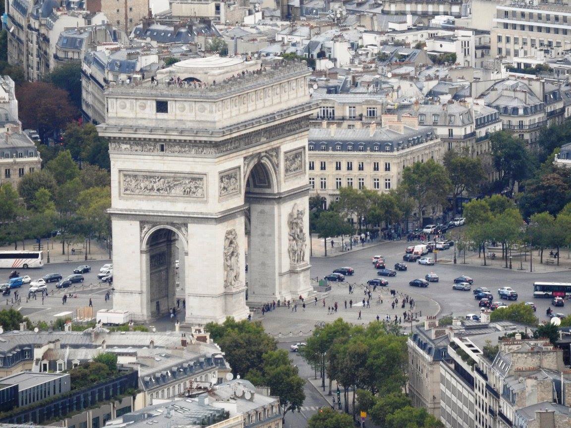 Arc de Triomphe seen from the Eiffel Tower