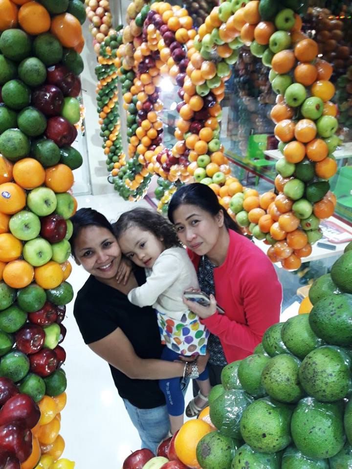 Lara, Mom and friend in the Juice World