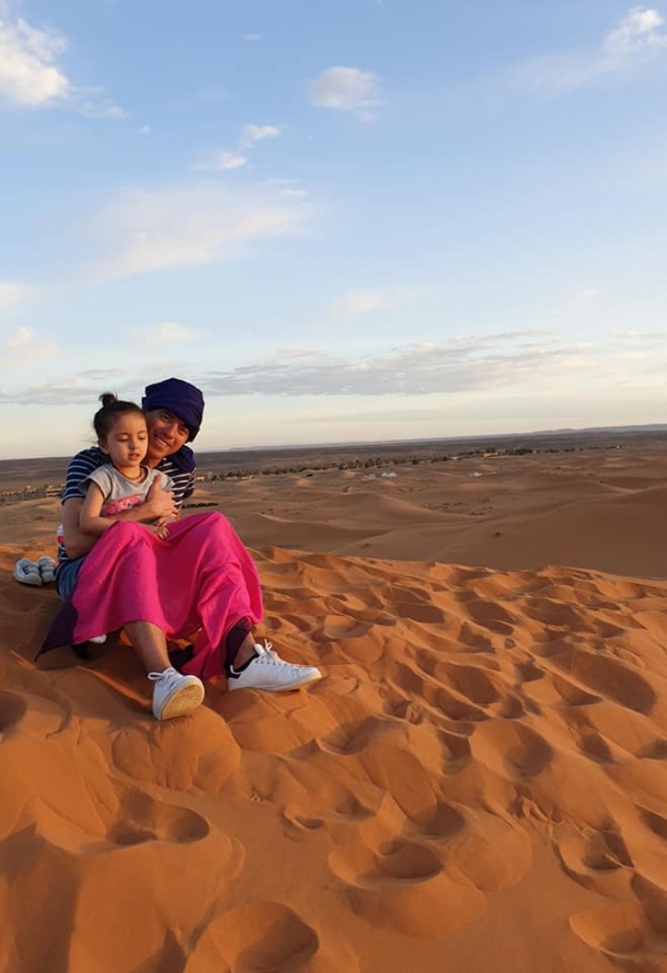Sunrise with Lara and papa in the Sahara Desert
