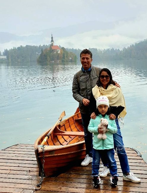 Family picture at Lake Bled
